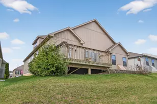 4109 Eveningstar Rd, Emmaus, PA 18049 - Photo 9