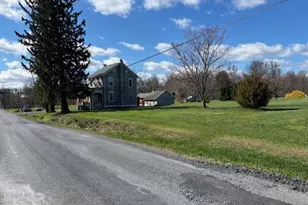 7610 Saegersville Rd, Slatington, PA 18080 - Photo 5