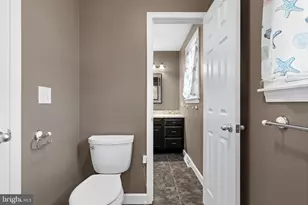 5139 Tilghman St, Coopersburg, PA 18036 - Photo 25