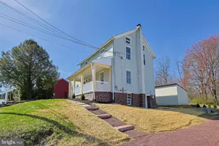 5456 Vera Cruz Rd, Emmaus, PA 18049 - Photo 3