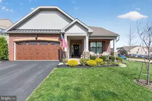 3786 Daylily Dr, Emmaus, PA 18049 - Photo 5