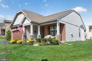 3786 Daylily Dr, Emmaus, PA 18049 - Photo 3