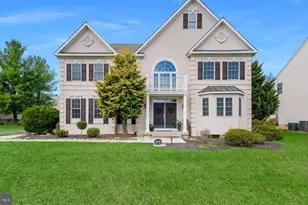 3423 Courtney Dr, Coopersburg, PA 18036 - Photo 1