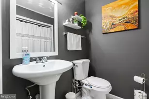 311 Windsor Pl, Macungie, PA 18062 - Photo 19