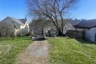 110 Chestnut St, Slatington, PA 18080 - Photo 5