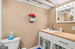 930 4th St, Whitehall, PA 18052 - Photo 23