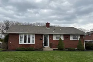 1121 N St Lucas St, Allentown, PA 18104 - Photo 25