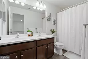 9206 Windy Bush Ln, Breinigsville, PA 18031 - Photo 15