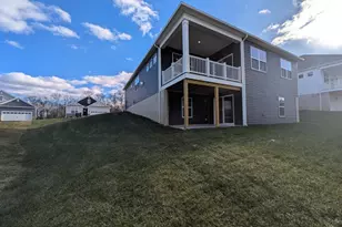 1498 Dresden Dr, Breinigsville, PA 18031 - Photo 45