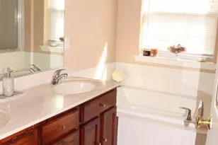 1035 Jervin Dr, Allentown, PA 18104 - Photo 19