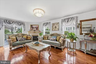 6825 Hunt Dr, Macungie, PA 18062 - Photo 17
