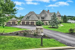 2214 N Melrose Ln, Bethlehem, PA 18015 - Photo 5