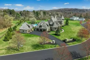 2214 N Melrose Ln, Bethlehem, PA 18015 - Photo 1
