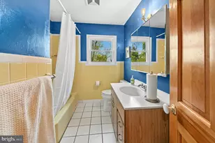 5027 Aberdene, Center Valley, PA 18034 - Photo 13