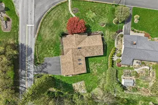 5027 Aberdene, Center Valley, PA 18034 - Photo 19