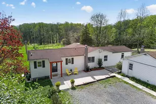 7341 Carls Hill Rd, Zionsville, PA 18092 - Photo 3