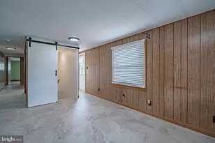 3310 Friedens Rd, Slatington, PA 18080 - Photo 11