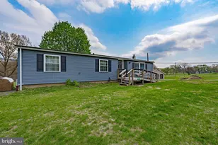 3310 Friedens Rd, Slatington, PA 18080 - Photo 3