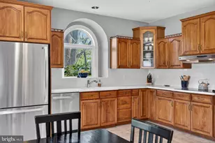 5255 Landis Mill Rd, Bethlehem, PA 18015 - Photo 11