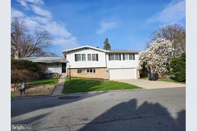 811 S Glenwood Street, Allentown, PA 18103 - Photo 1