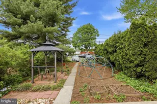 130 N 5th St, Emmaus, PA 18049 - Photo 23