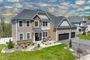 2595 Stonewall Dr, Center, PA 18034 - Photo 3