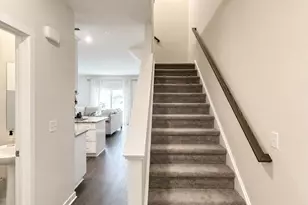 4913 Brookside Ct, Coopersburg, PA 18036 - Photo 3