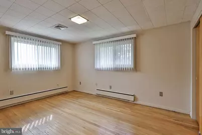 1220 S Lumber Street, Allentown, PA 18102 - Photo 37