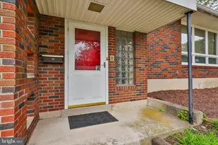 1220 S Lumber St, Allentown, PA 18102 - Photo 3