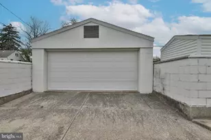 1220 S Lumber St, Allentown, PA 18102 - Photo 79