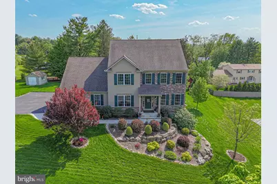 1050 Kressler Road, Allentown, PA 18103 - Photo 1