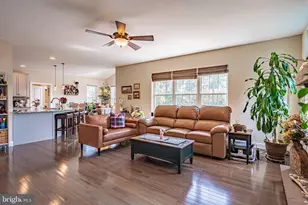 1050 Kressler Rd, Allentown, PA 18103 - Photo 33
