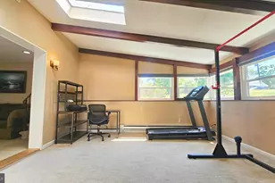 1605 Lois Ln, Bethlehem, PA 18018 - Photo 17