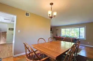 1605 Lois Ln, Bethlehem, PA 18018 - Photo 9