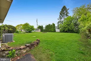 1534 Eastwood Dr, Bethlehem, PA 18018 - Photo 23