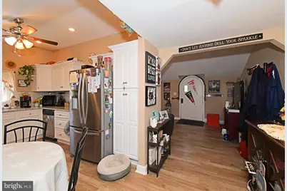 910 Fernwood Street, Emmaus, PA 18049 - Photo 9