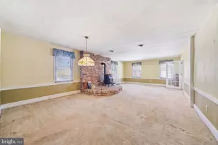 7458 S Main St, Coopersburg, PA 18036 - Photo 17