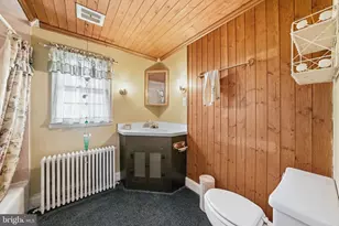 7458 S Main St, Coopersburg, PA 18036 - Photo 27