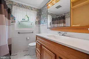 5131 Fairlawn Rd, Center Valley, PA 18034 - Photo 25