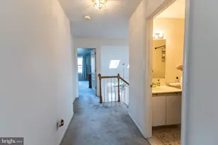 323 Surrey Pl, Macungie, PA 18062 - Photo 23