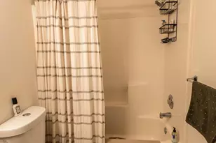 323 Surrey Pl, Macungie, PA 18062 - Photo 35
