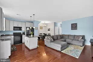 2271 Rising Hill Rd, Whitehall, PA 18052 - Photo 9