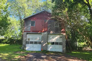 3733 Lanark Rd, Coopersburg, PA 18036 - Photo 5