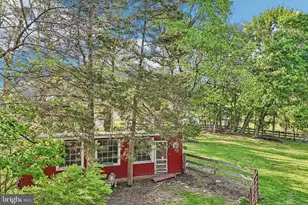 8893 Longswamp Rd, Alburtis, PA 18011 - Photo 35