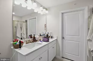 1047 Turnstone Dr, Fogelsville, PA 18051 - Photo 21