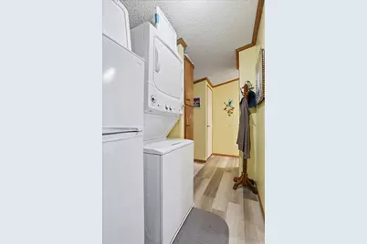 3305 5 Airport Road, Allentown, PA 18109 - Photo 29