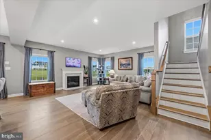 8150 Parker Pl, Fogelsville, PA 18051 - Photo 13