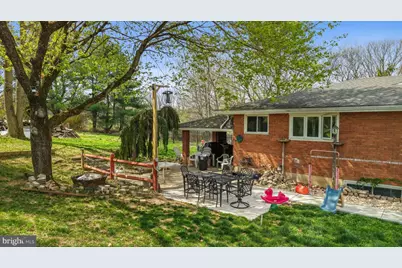 1042 Neffs Laurys Road, Schnecksville, PA 18078 - Photo 3