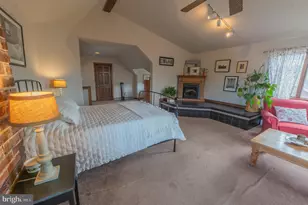 228 N 4th St, Emmaus, PA 18049 - Photo 21
