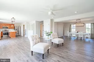 385 Farmington Rd, Breinigsville, PA 18031 - Photo 21